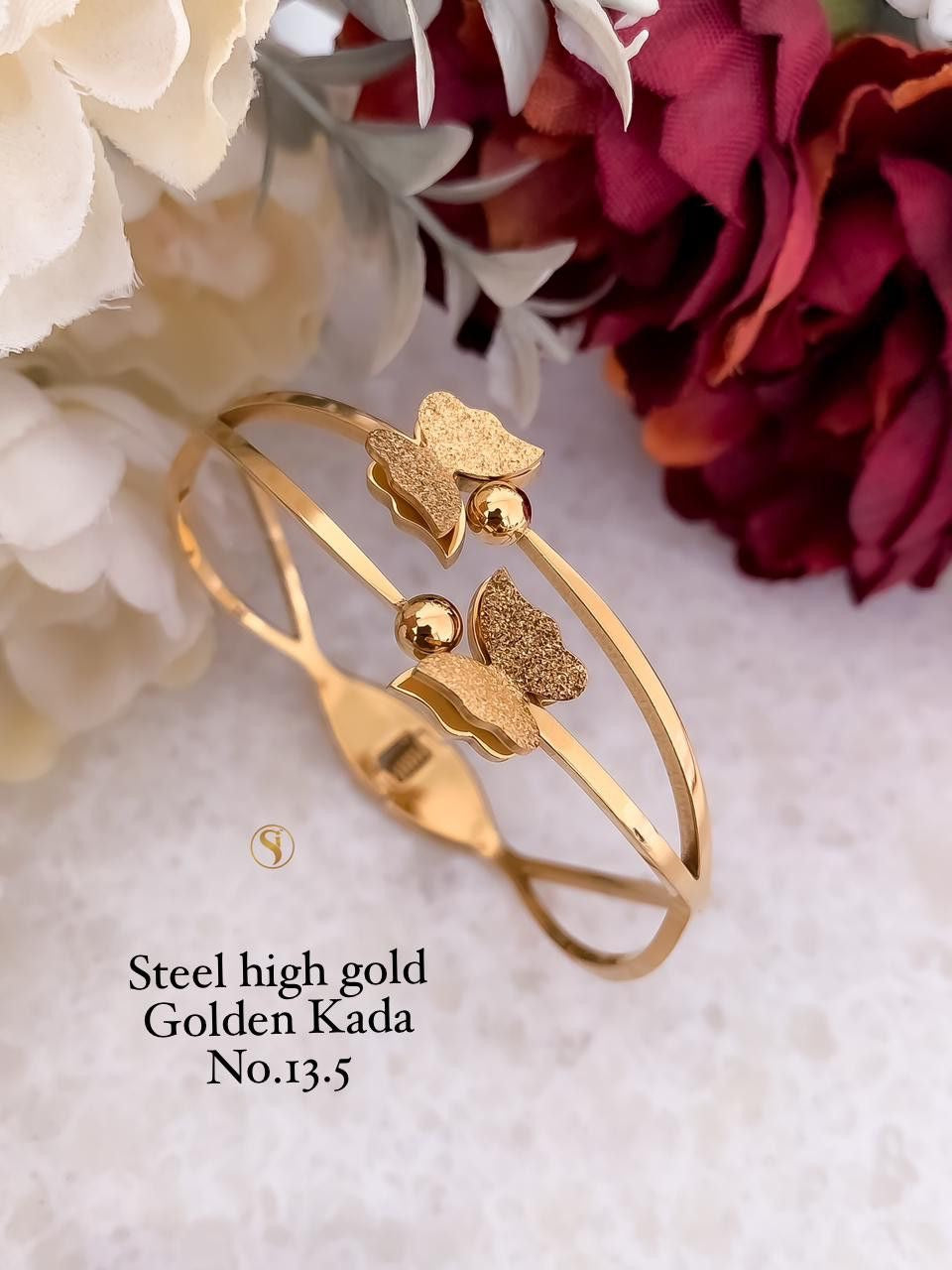 Stainless steel cuff bracelet
