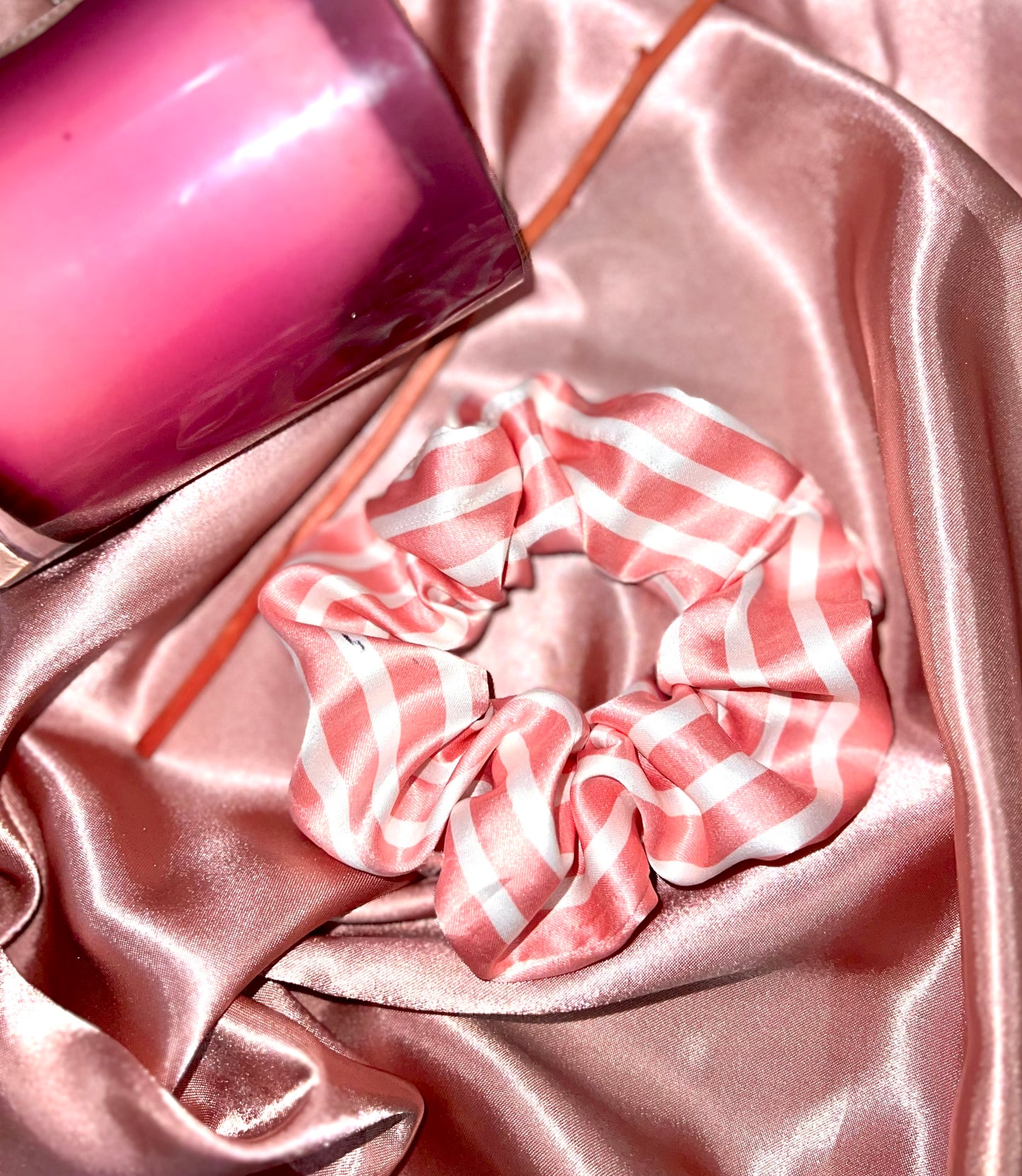 Candy scrunchie with pink and white lines
