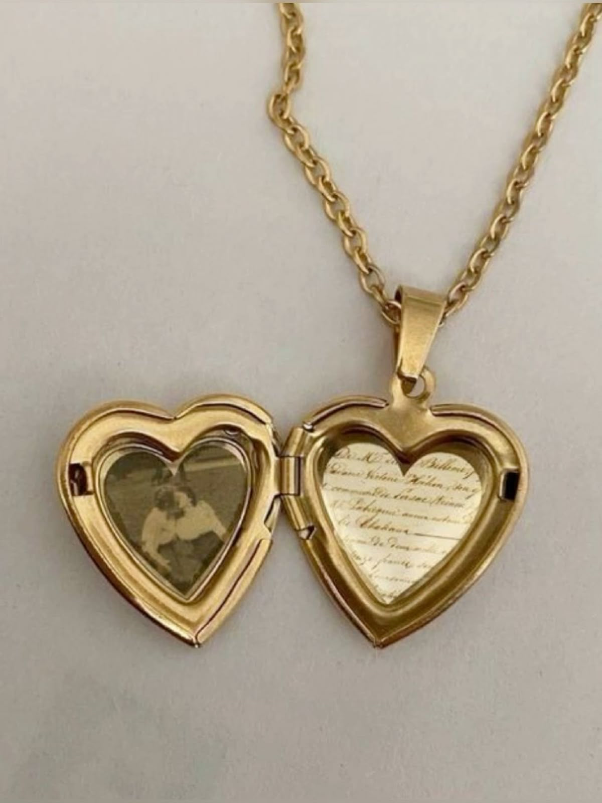 Heart photo locket necklace