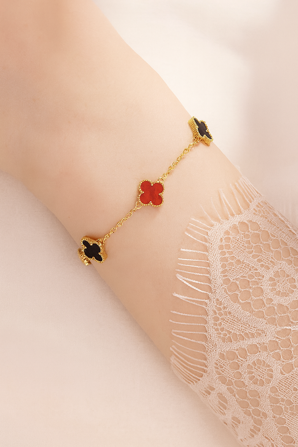 Clover chram bracelet