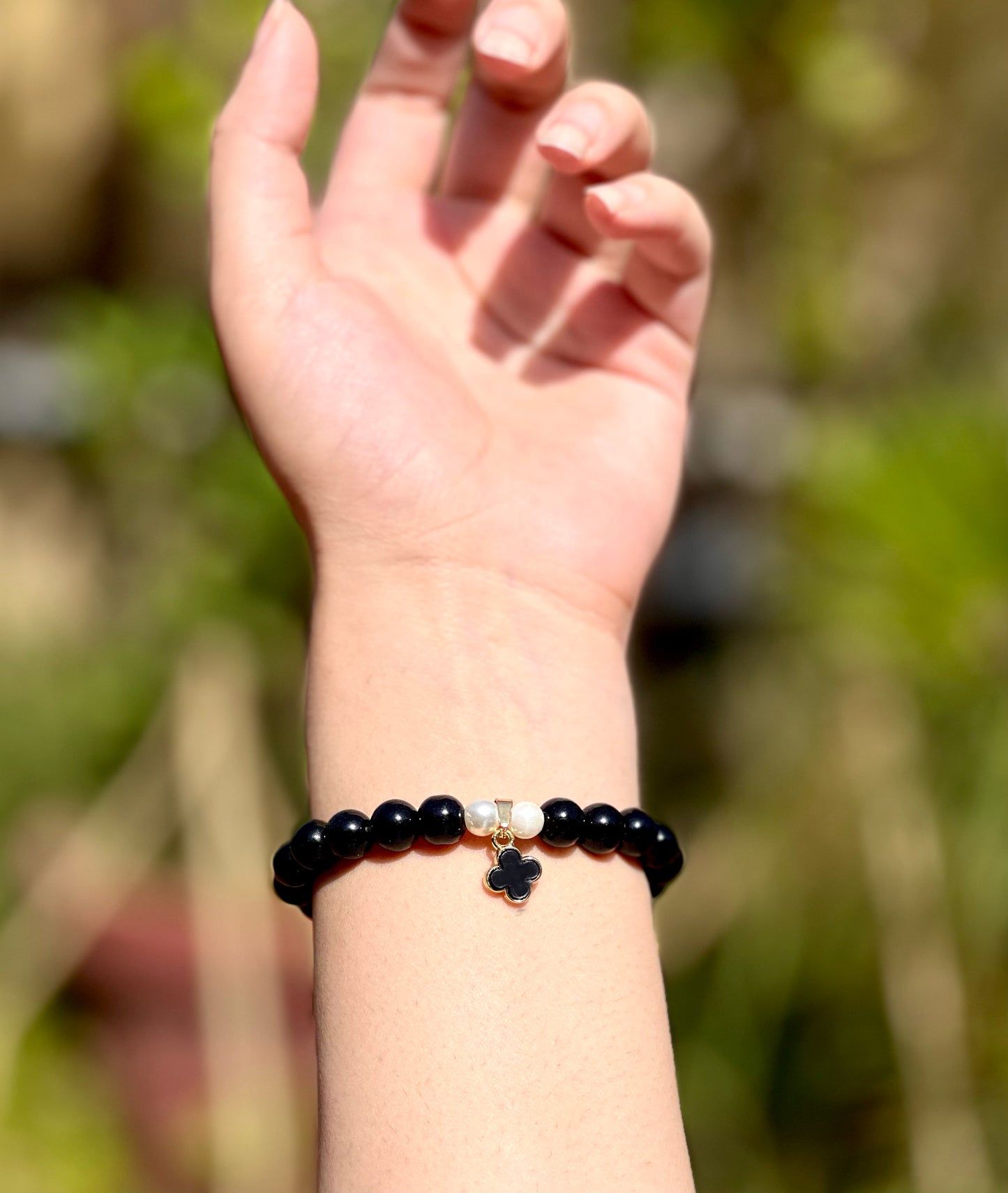Clover bracelet