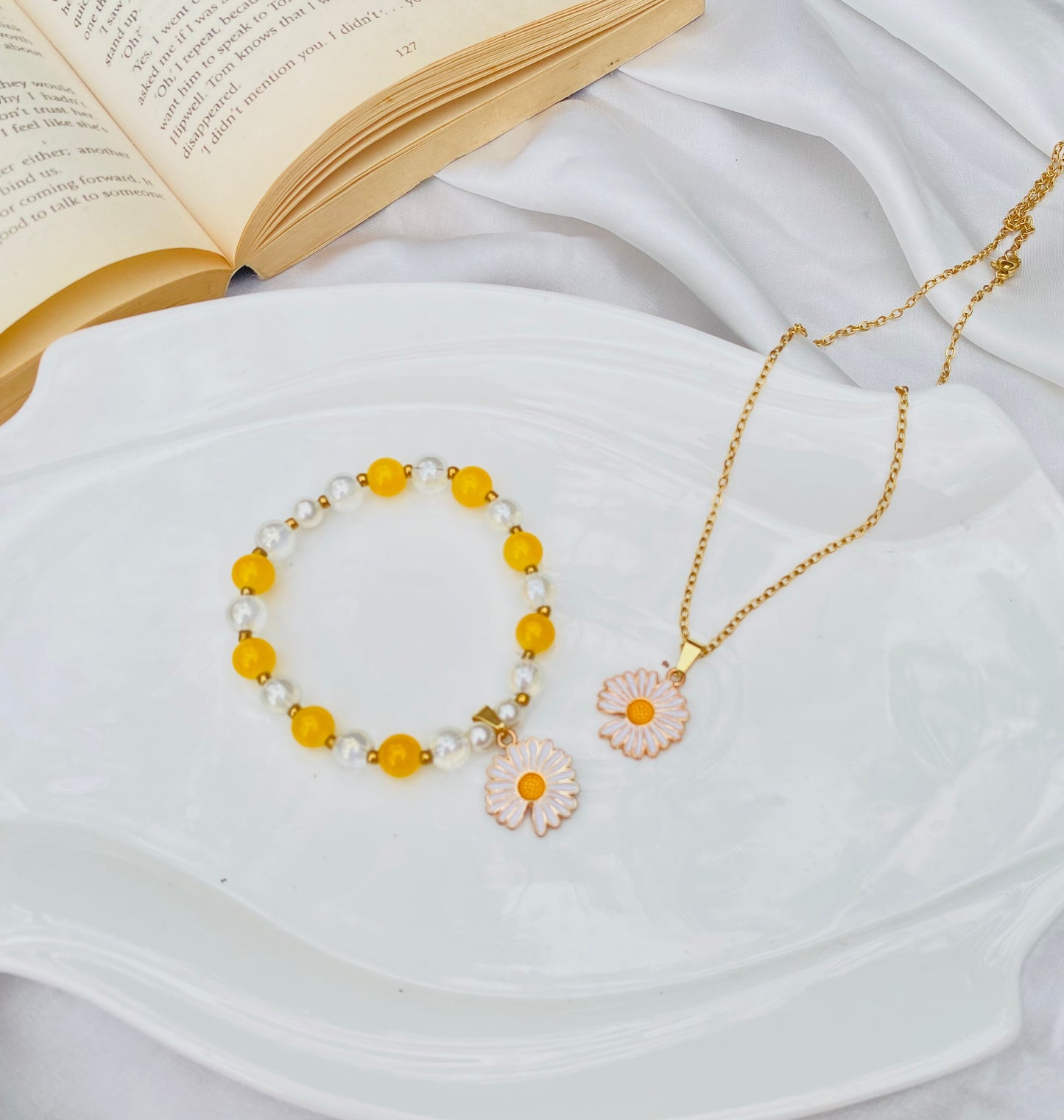 Sunflower pack with yellow stones