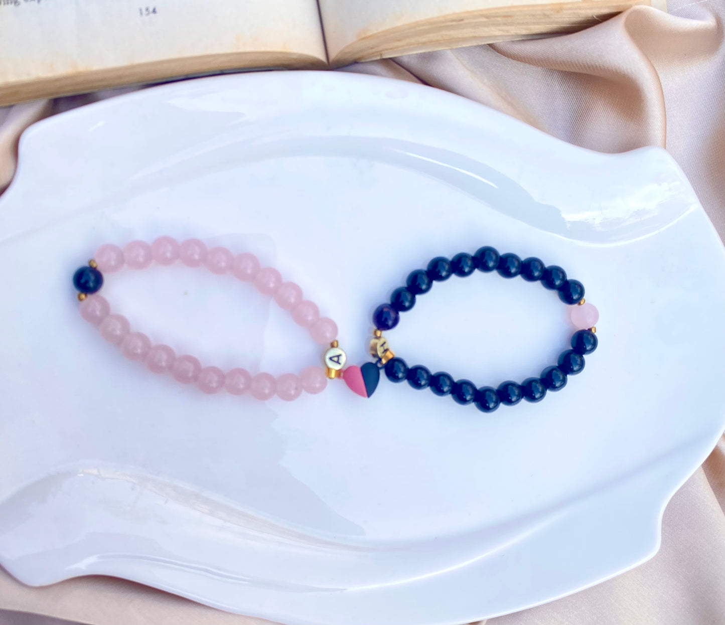 Magical Magnet bracelets black /pink