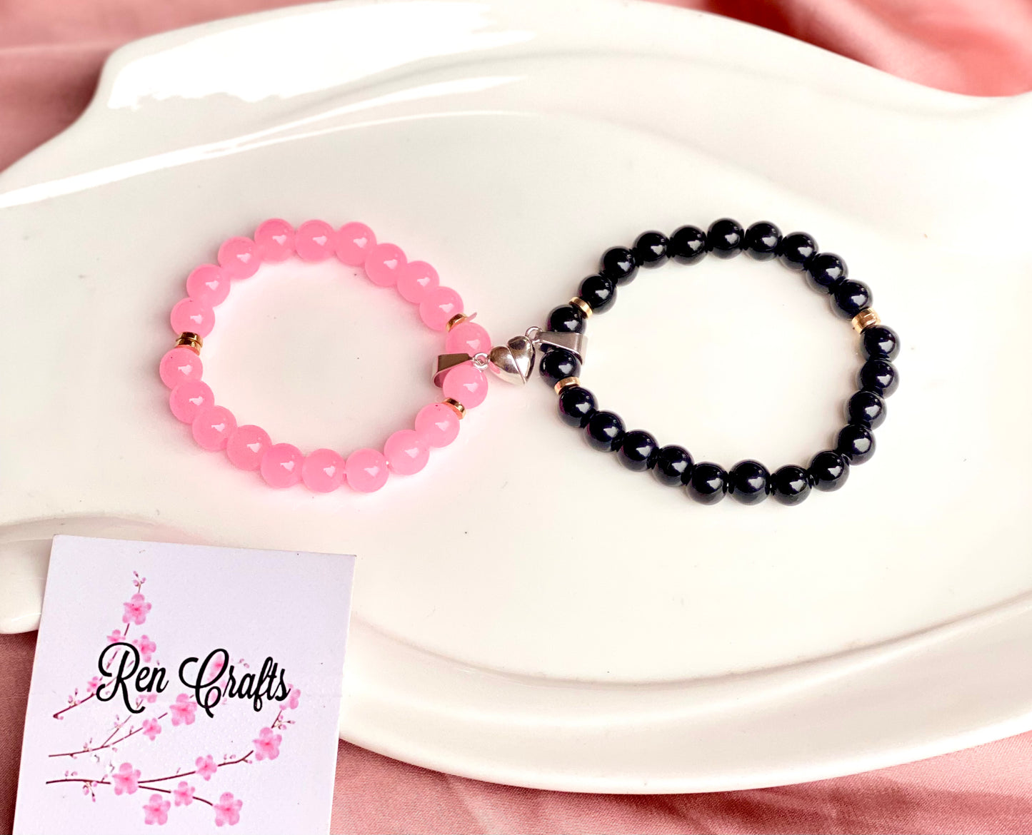 Magical heart magnet bracelets