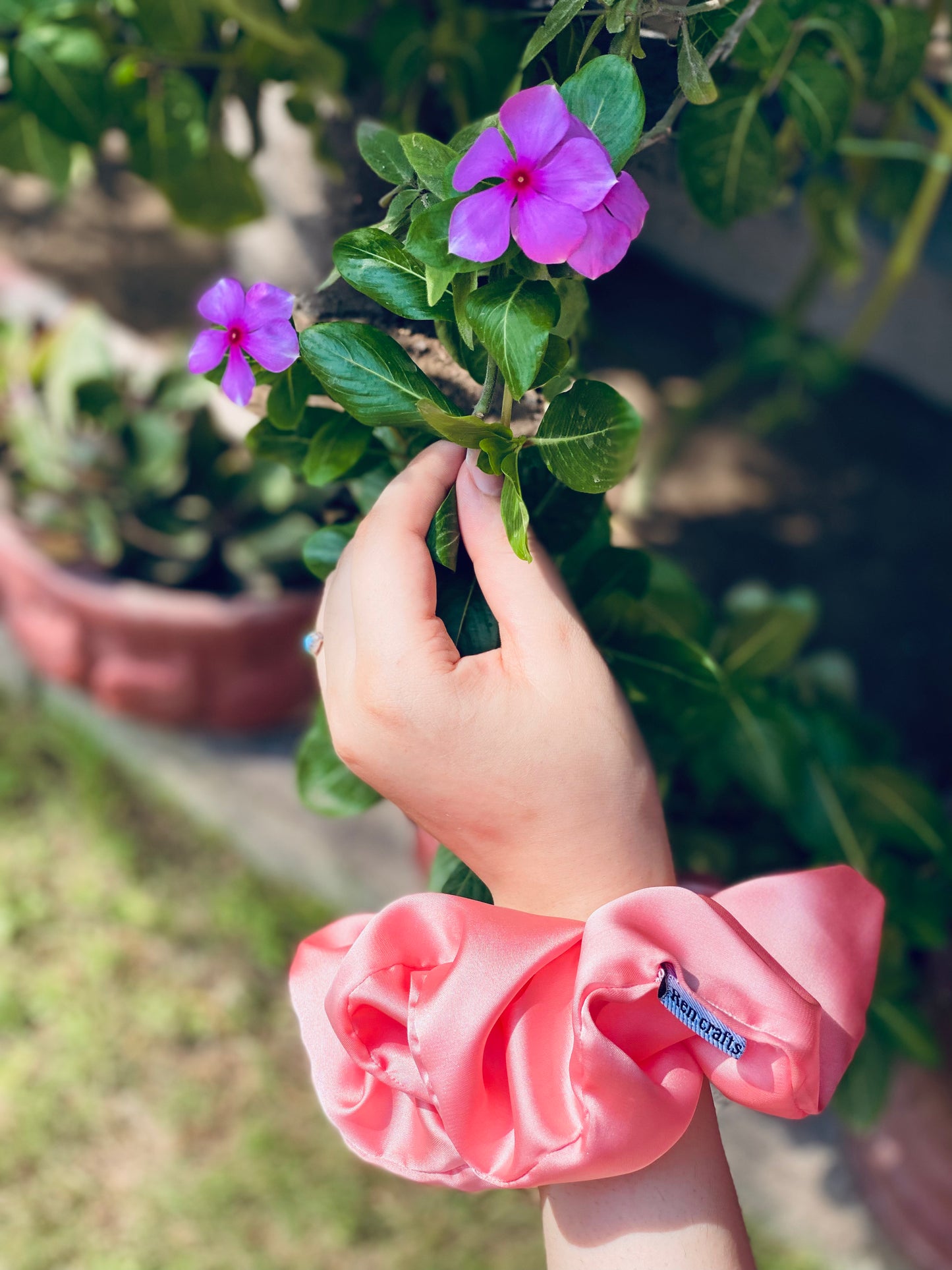 Ren XL Scrunchy