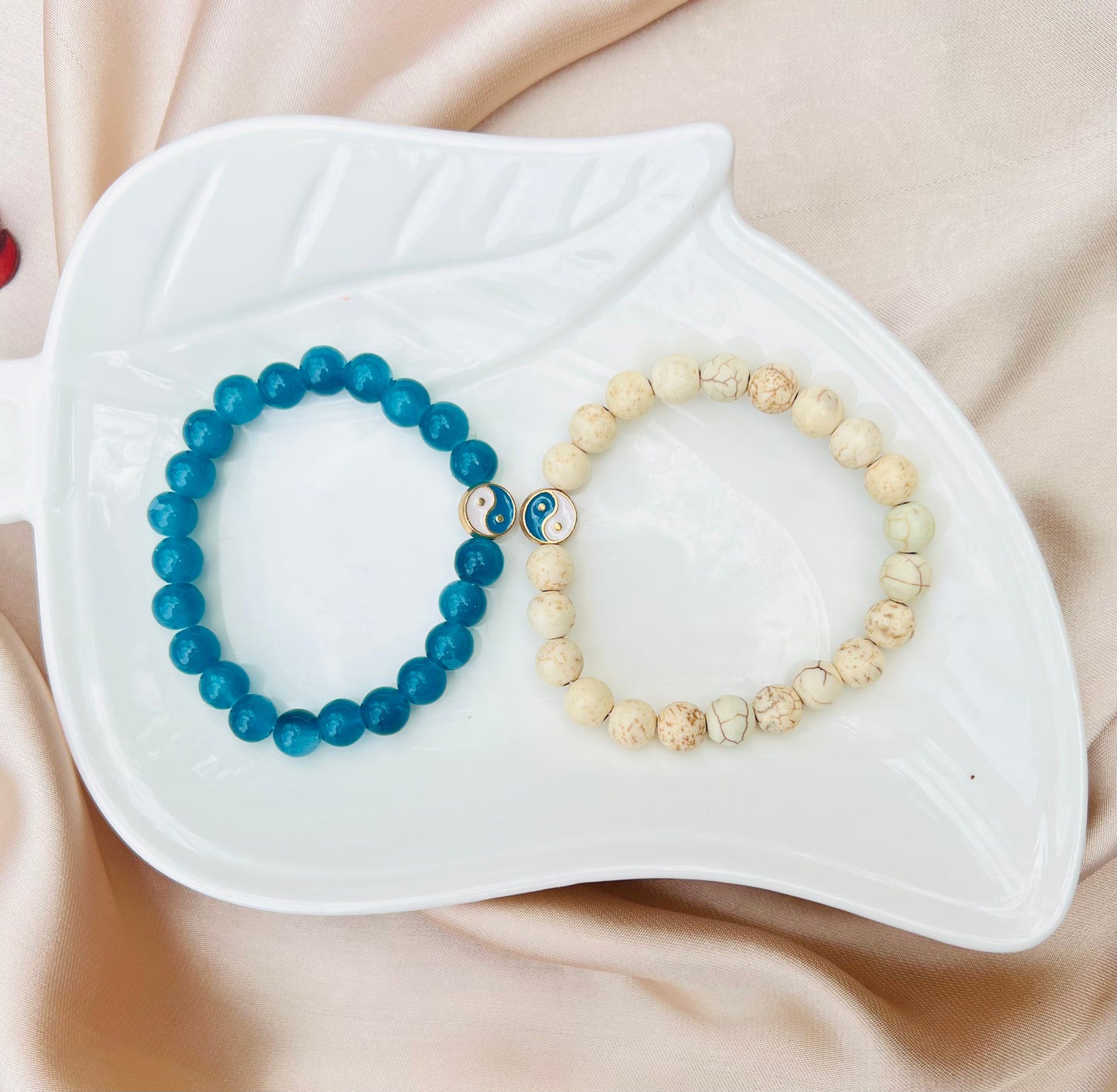 Blue /white yin/yang