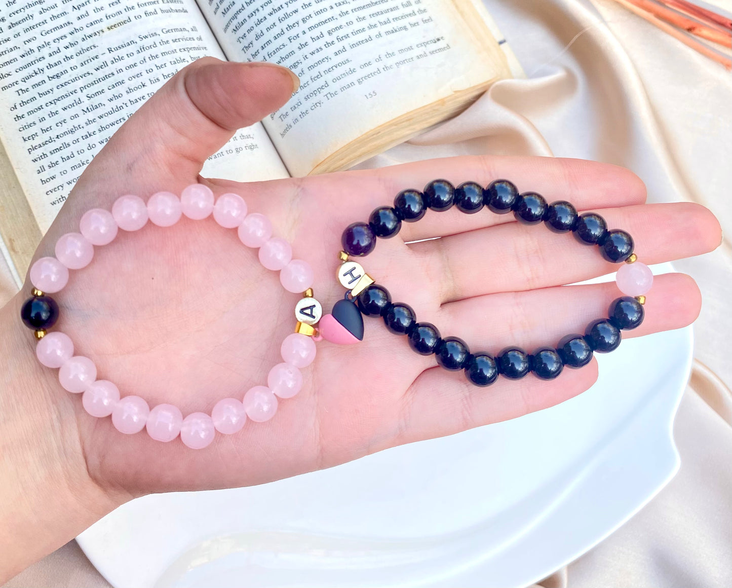 Magical Magnet bracelets black /pink